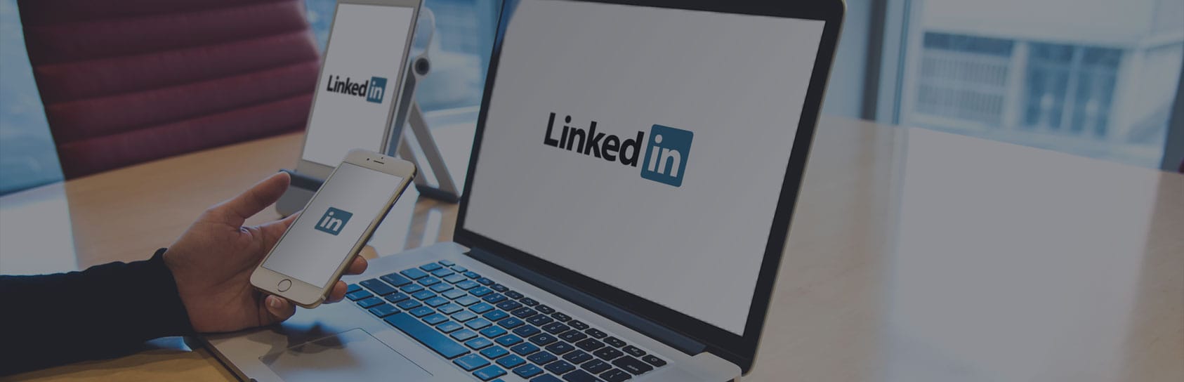 advantages of using Linkedin for business